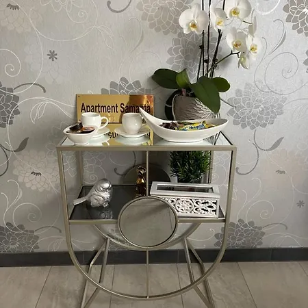 Samanta- Self-checkin - Near Jurmala, Airport (adults Only)